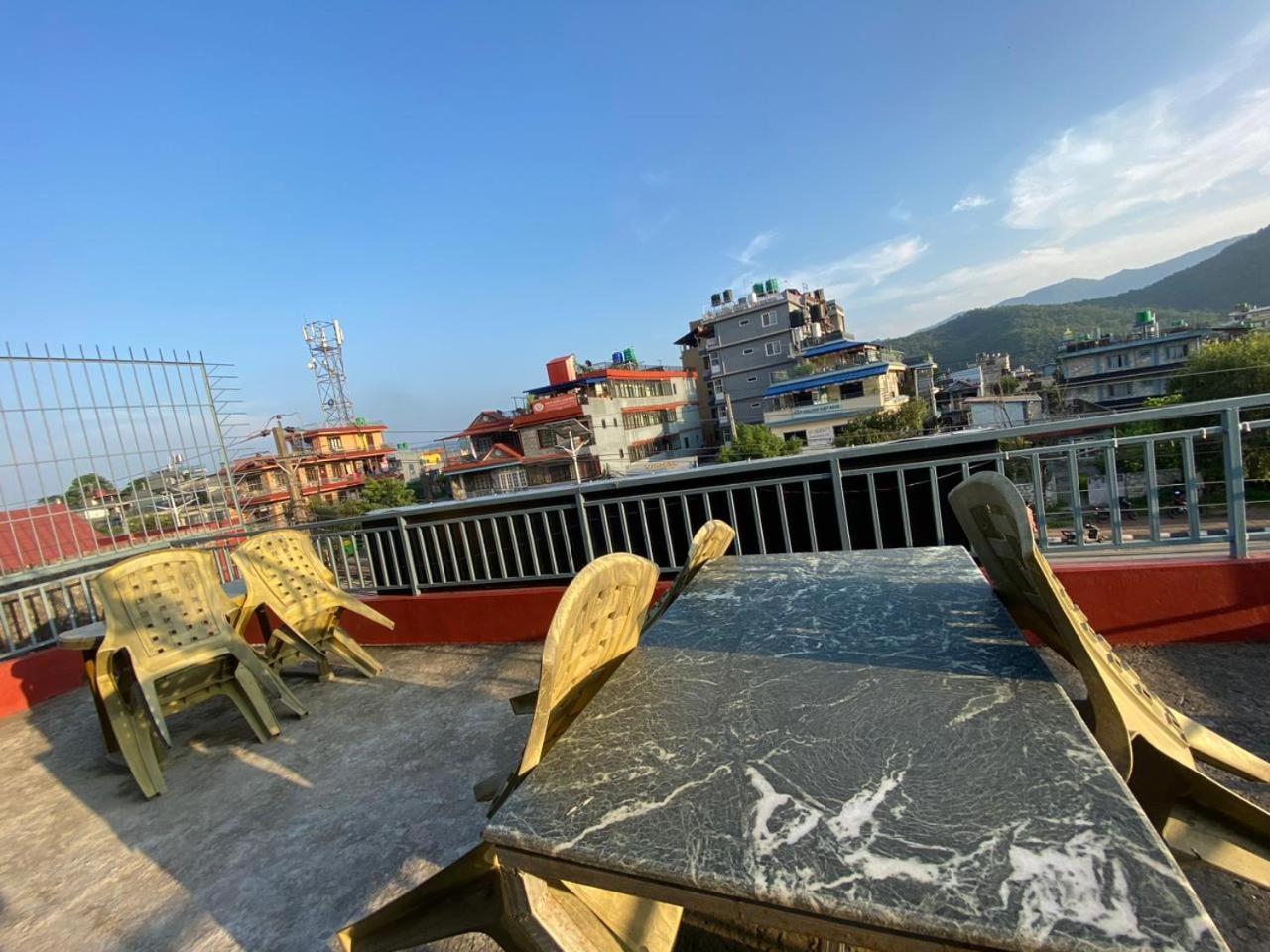 Hotel Piya Pvt Ltd Pokhara Exterior foto